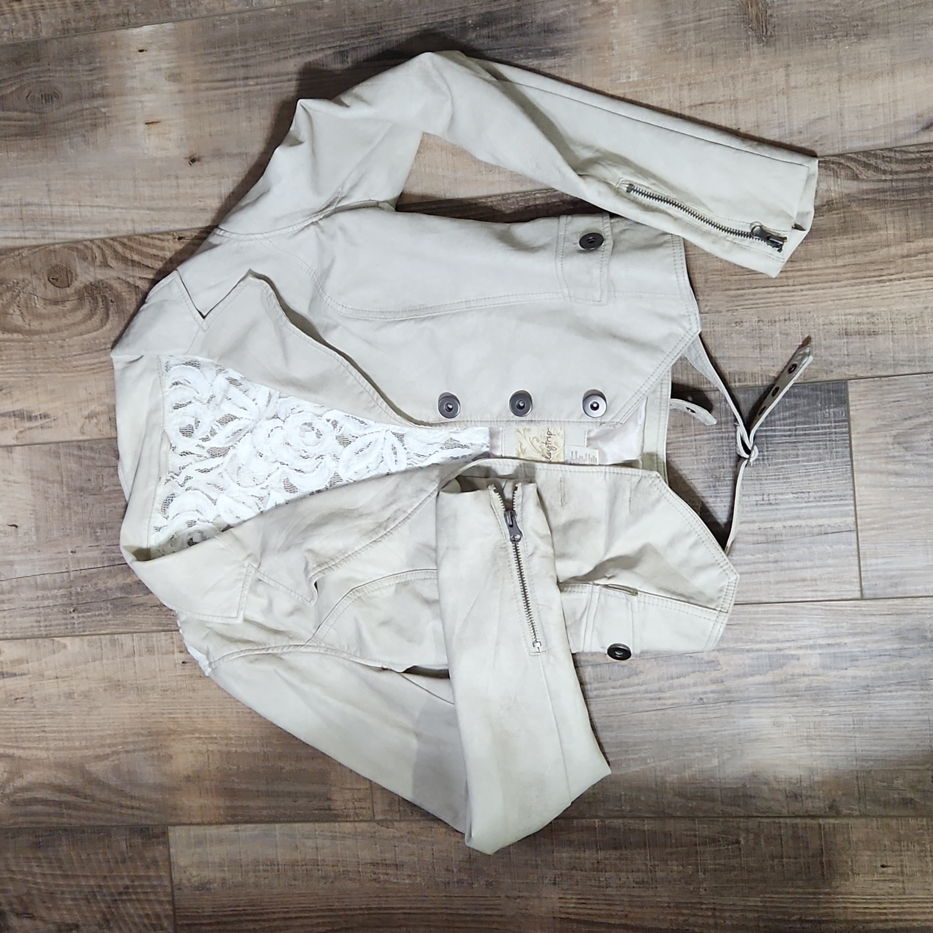 Daytrip Jacket